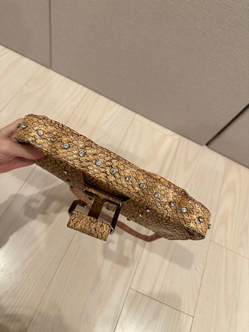 DOLCE&GABBANA パイソンレザーハンドバッグ