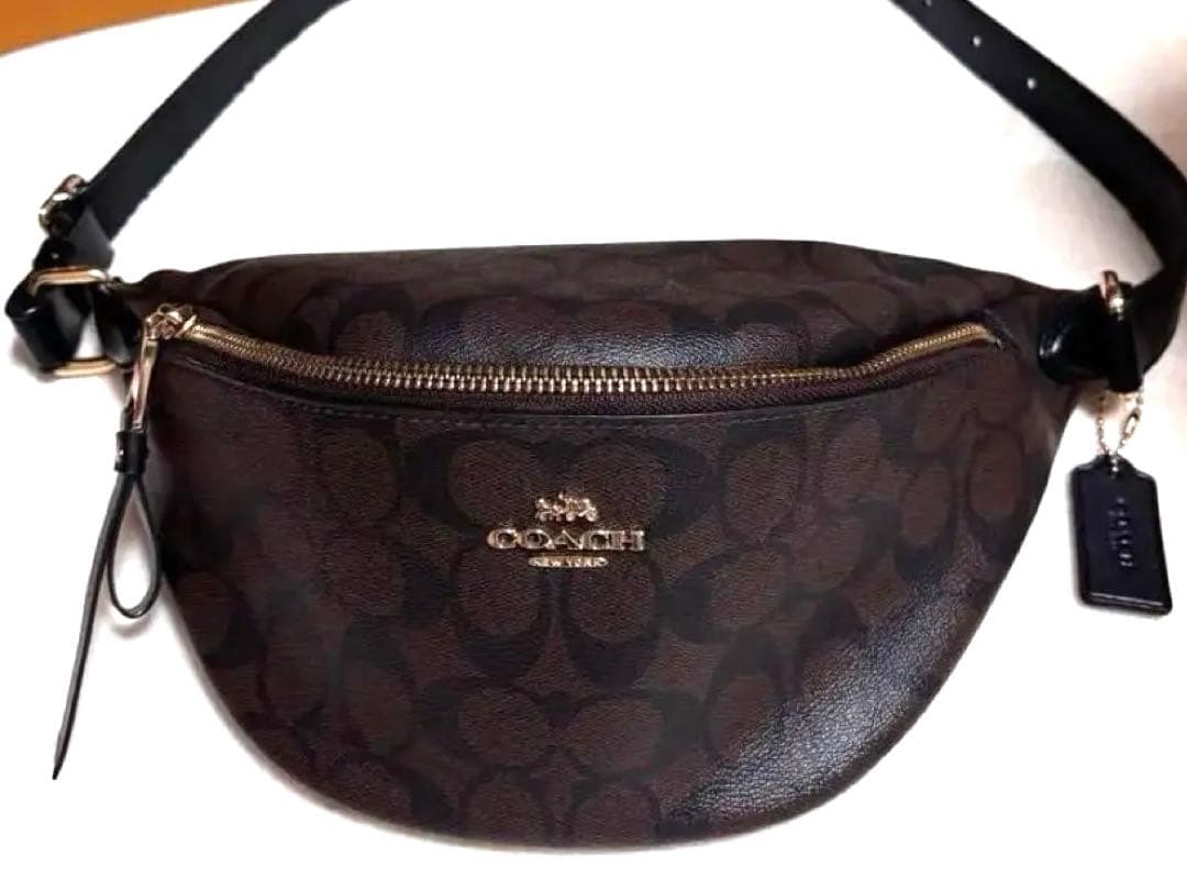 【極美品】COACH ボディバッグ ダークブラウン