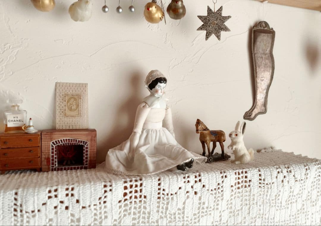 【misen2014さま】vintage ୨୧ 立ち姿の 可愛い 白ウサギさん