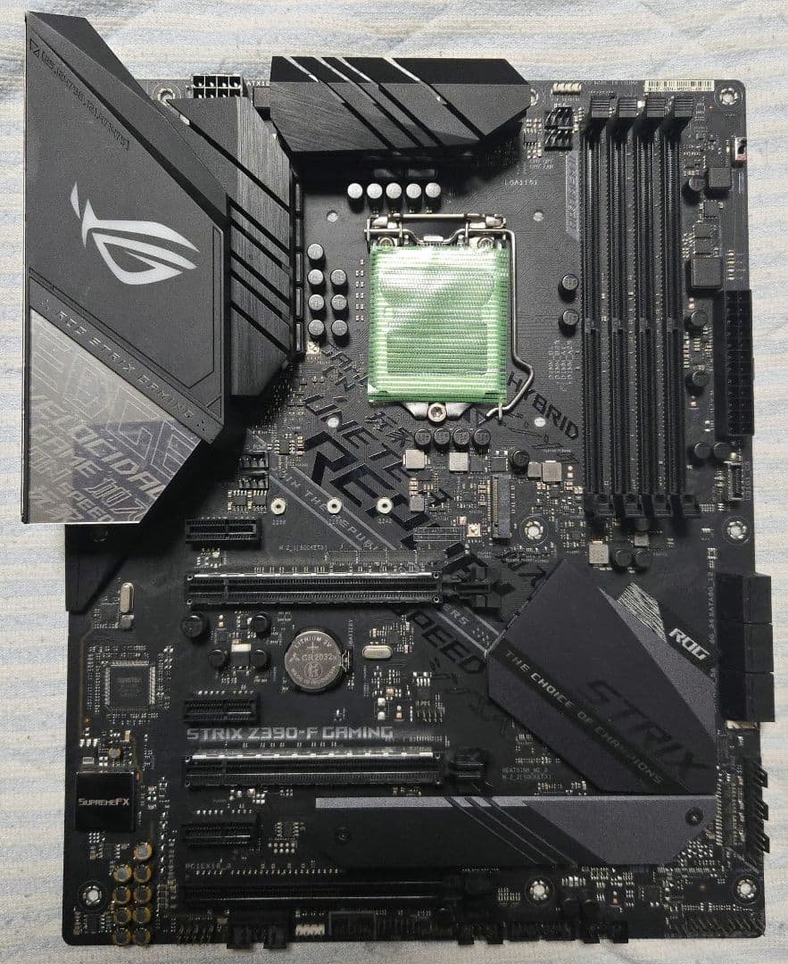 マザーボード ASUS ROG STRIX Z390-F GAMING
