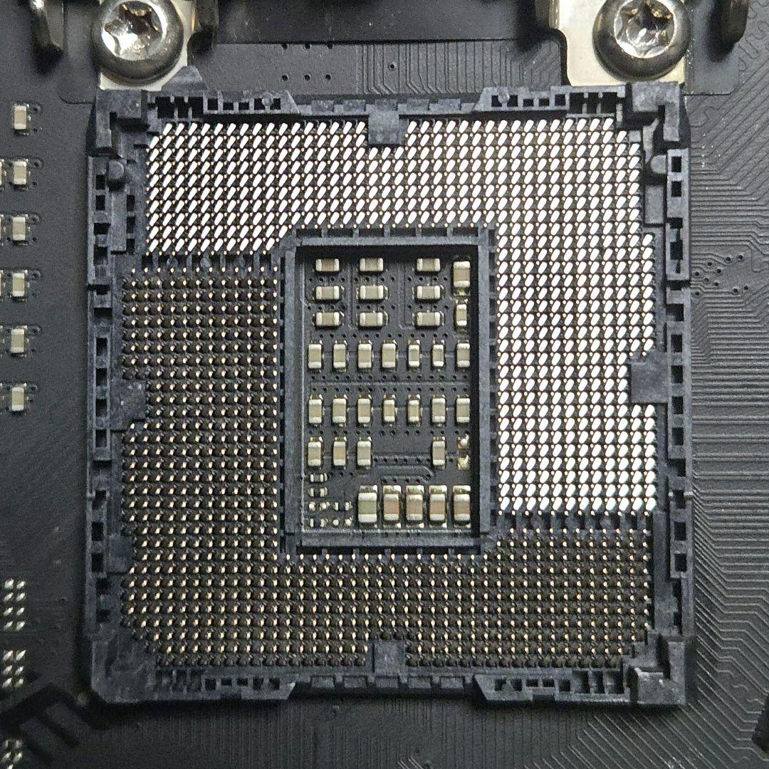 マザーボード ASUS ROG STRIX Z390-F GAMING