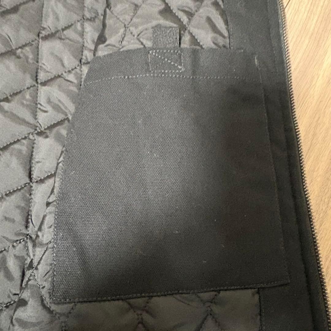 8*0様 Carhartt カーハート ダックベスト 黒 XL 未使用級 美品ワ