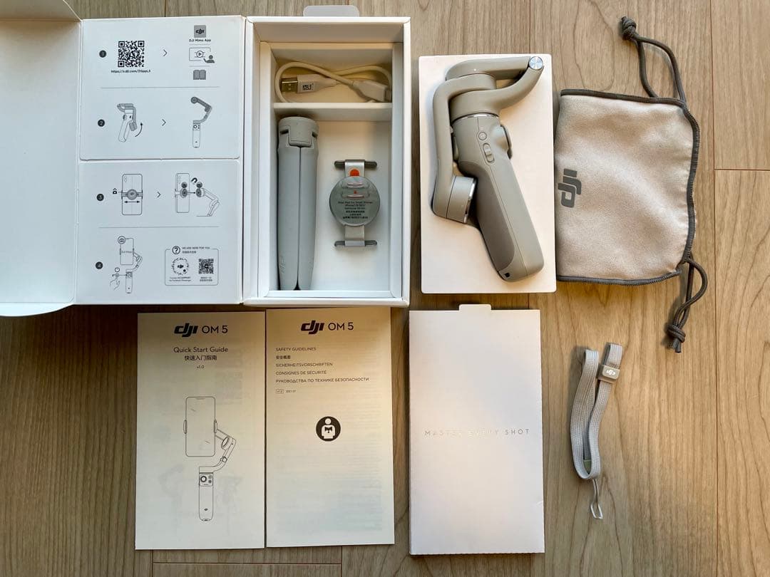 DJI OM5 オズモモバイル5 スタビライザー・ジンバル