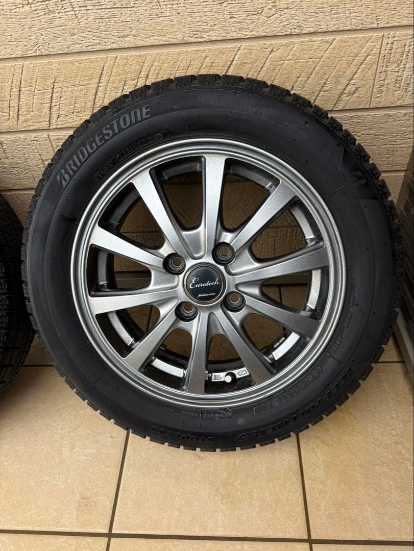 dchm55。 ブリヂストン スタッドレス タイヤ•ホイールセット 14
