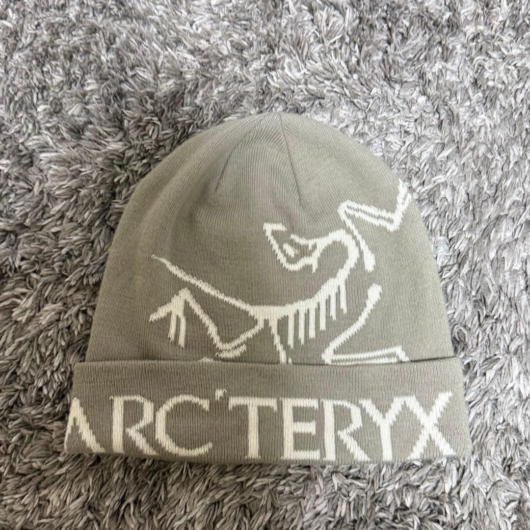 ARC'TERYX ビーニー・ニット帽・ベージュ