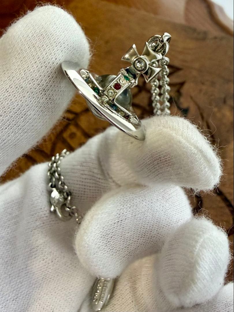 人気/現行 正規品 Vivienne Westwood タイニーオーブシルバー