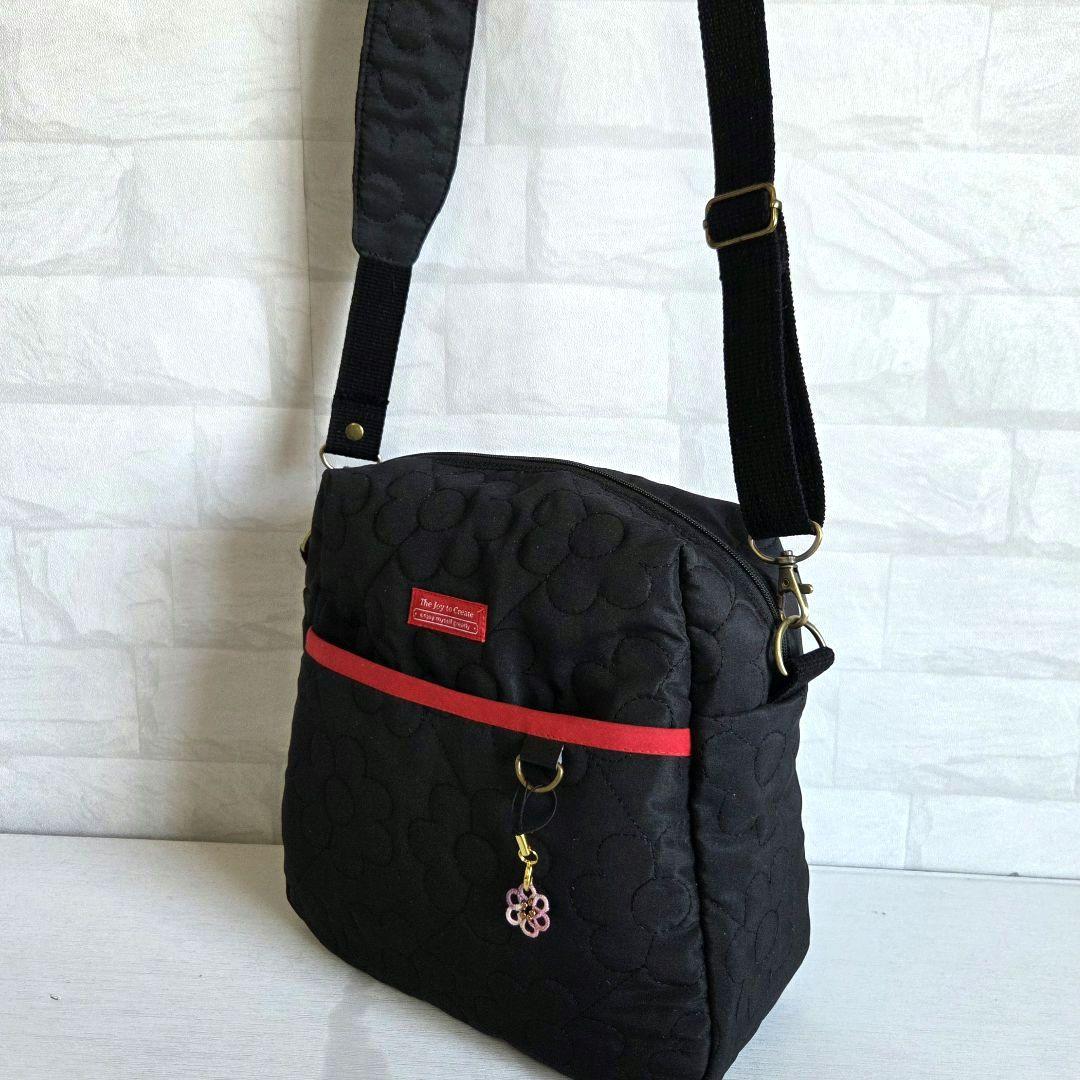 JUNE①　ショルダーバッグ　ハンドメイド