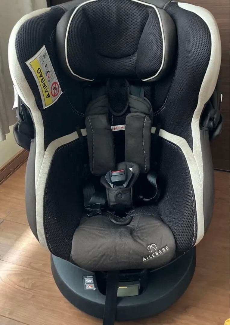 エールベベ⭐️isofixクルット3iグランス最高位チャイルドシート