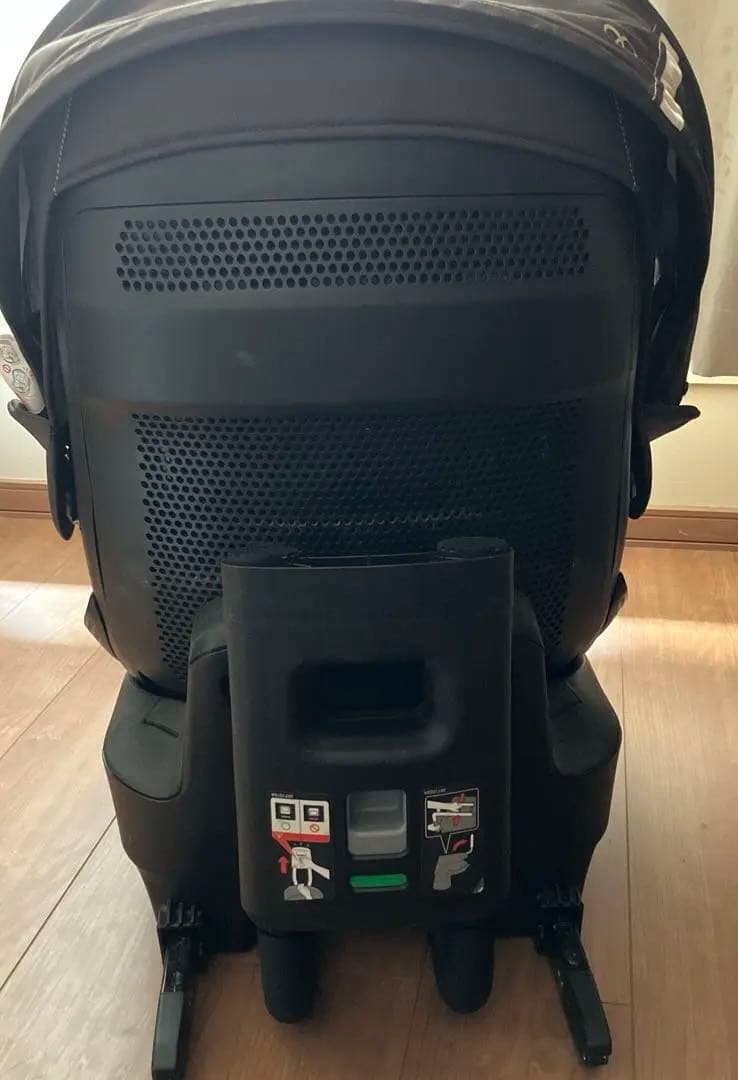 エールベベ⭐️isofixクルット3iグランス最高位チャイルドシート