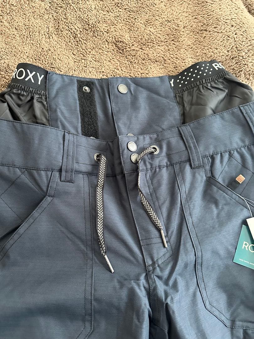 新品Roxy NADIA PANTS10K スノーボードスキーパンツM