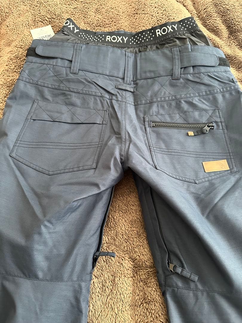 新品Roxy NADIA PANTS10K スノーボードスキーパンツM
