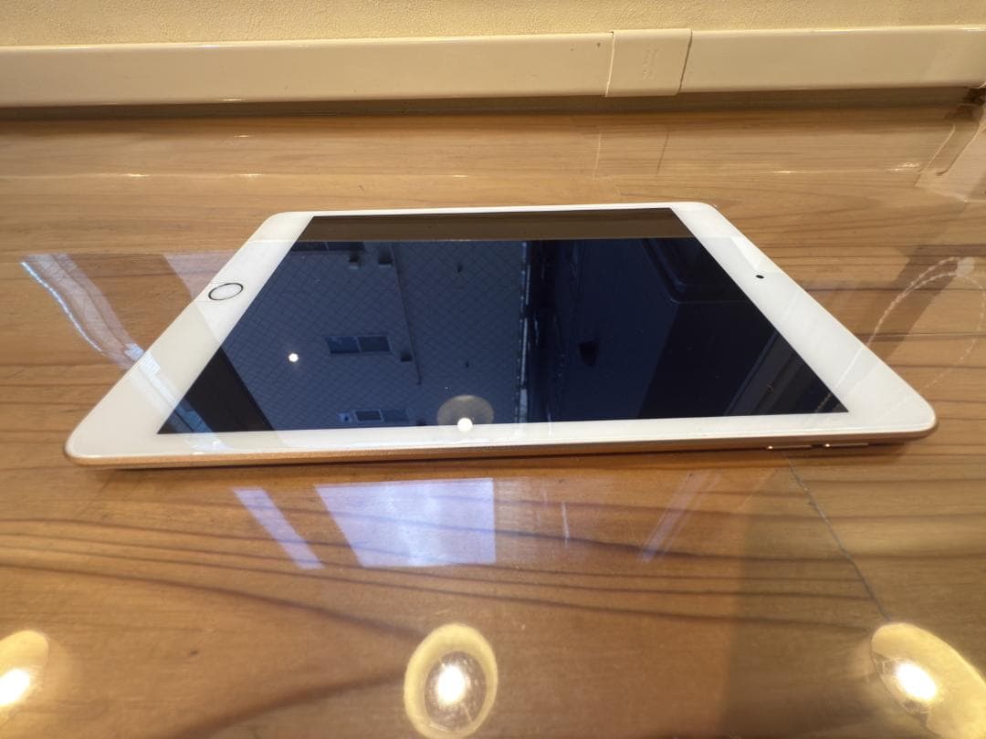 iPad mini 5 (第5世代) 64GB Wi-Fiモデルゴールド