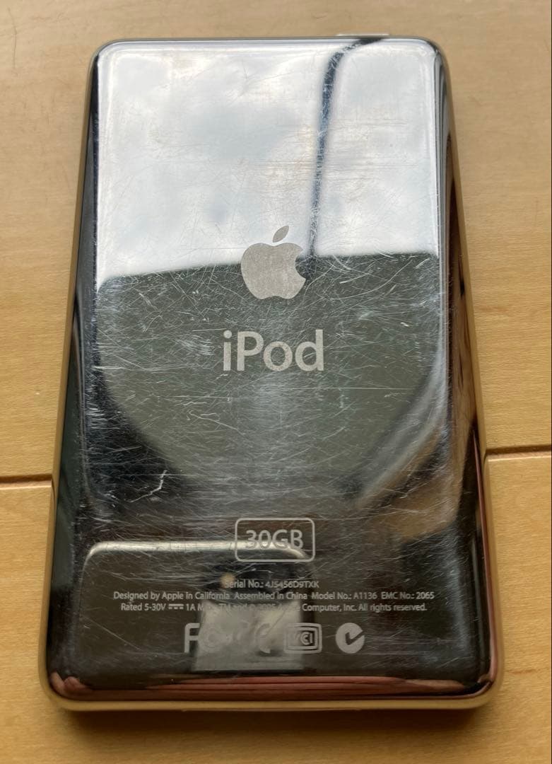Apple iPod classic 第5世代 30GB 黒　動作確認済み