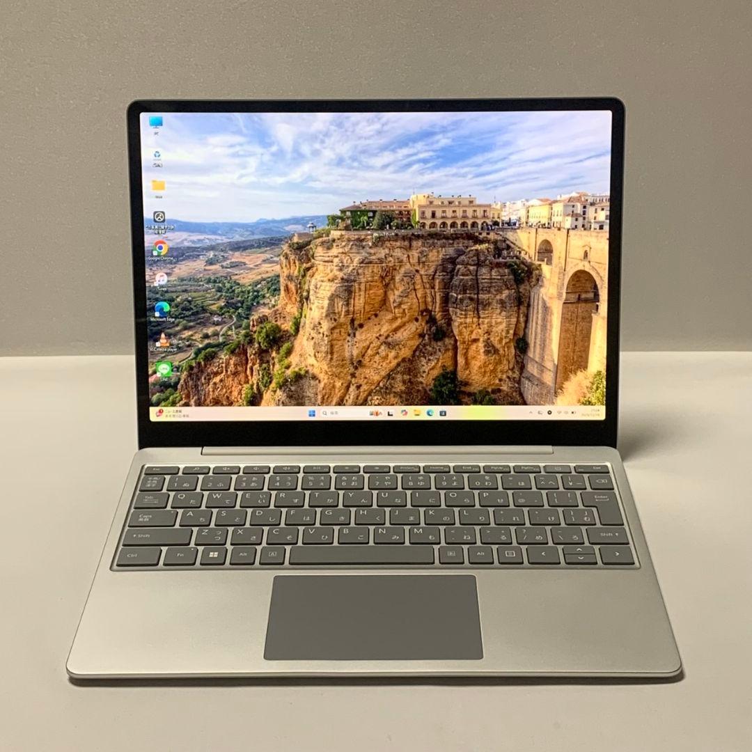 【美品】Surface Laptop Go2 タッチパネル パソコンPC