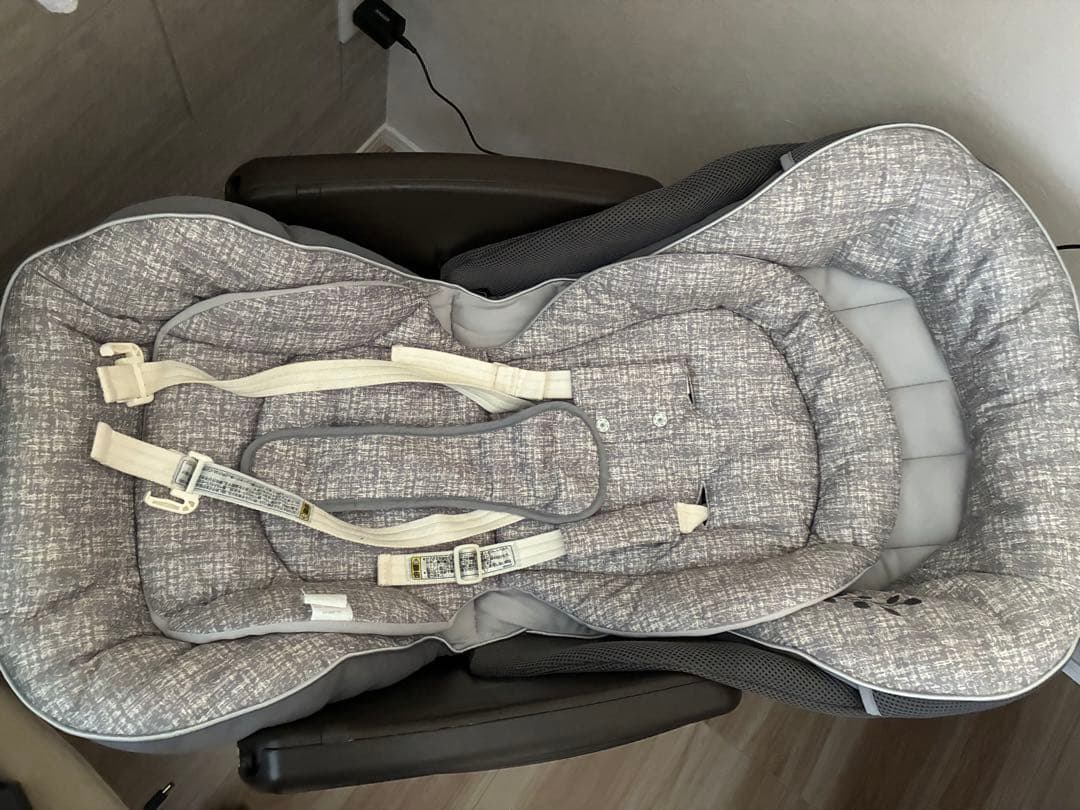 Aprica アップリカ　電動　ハイローチェア　ユラリズム　オートライト