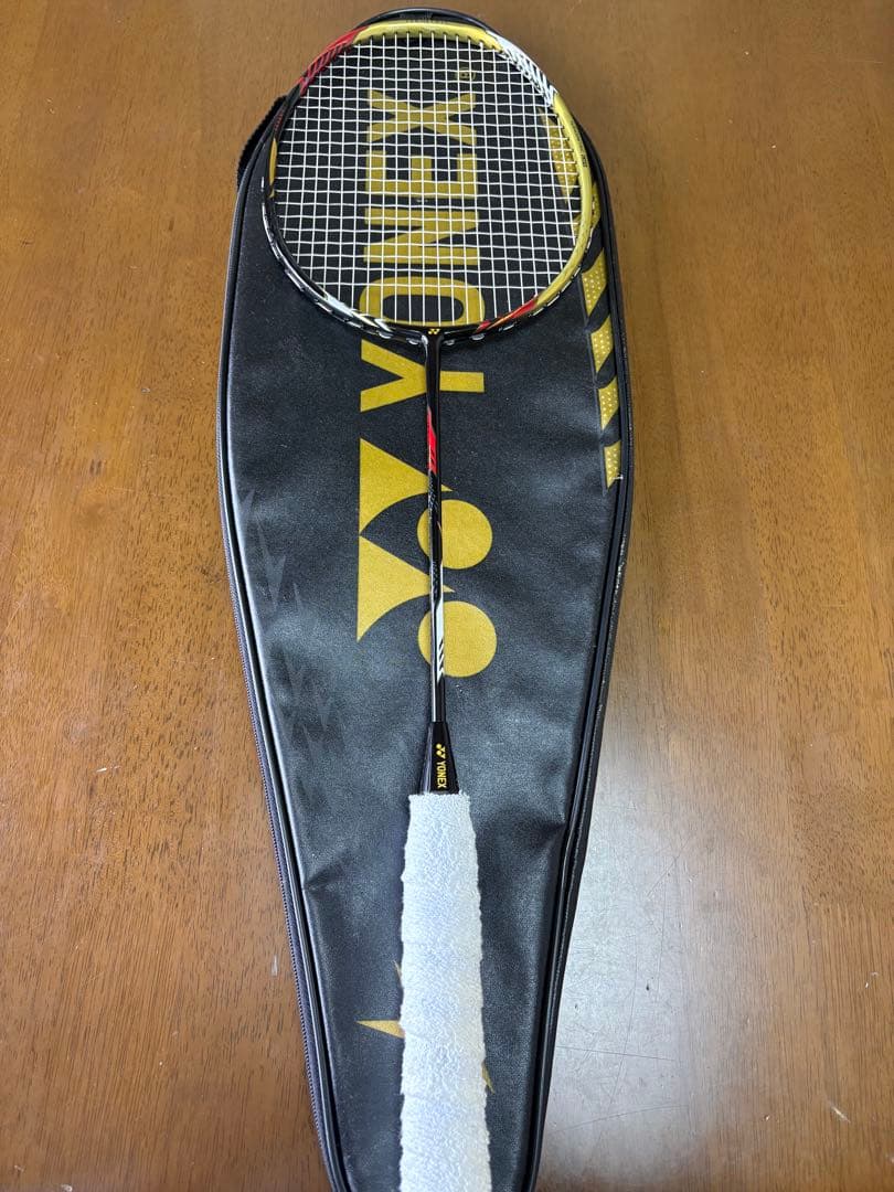 YONEX ボルトリックLDフォース　4U/G5 美品！
