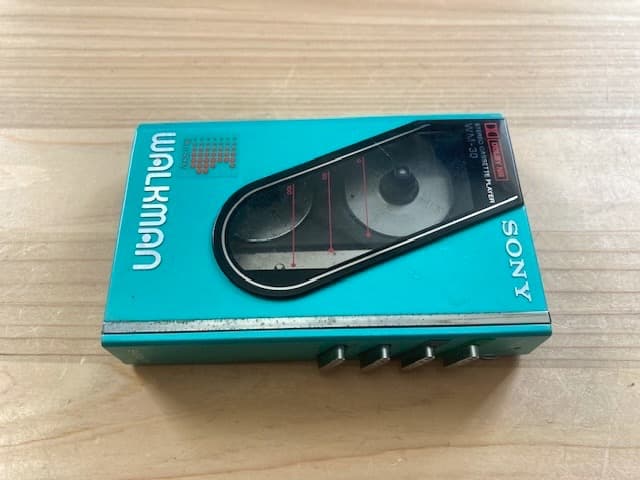 美品 高音質 整備済完全動作品 ソニー WM-30 グリーン 超レア色