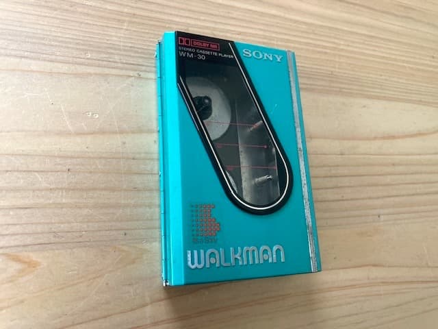 美品 高音質 整備済完全動作品 ソニー WM-30 グリーン 超レア色