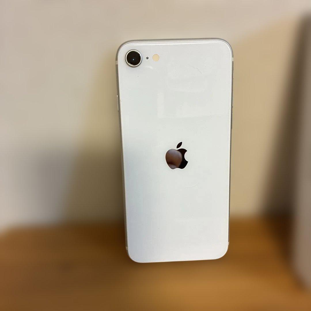 iPhone SE 第二世代ホワイト128GB SIMフリー初期化済み