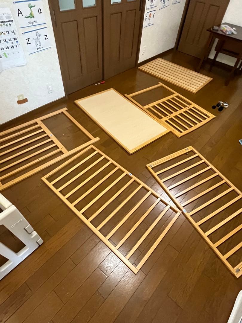 【直接引き渡し】徳島県 ベビーベッド　ヤマサキハイタイプ2ドアオープン2段階調整