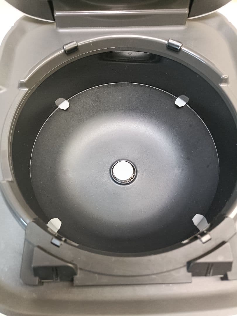 東芝 RC-10HGW 真空圧力IHジャー炊飯器 24年製 5.5合