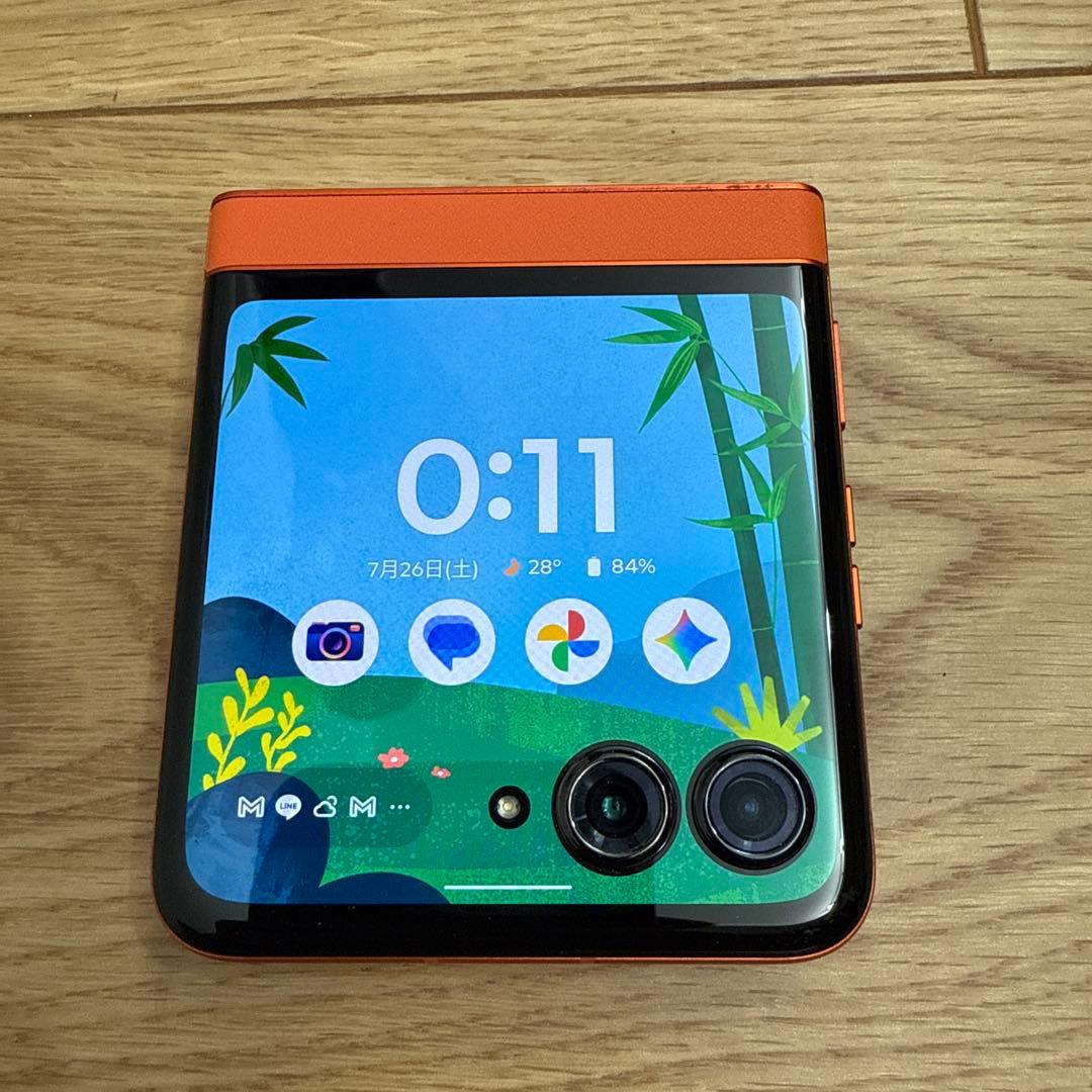 motorola razr 50 本体 512GB 12GB+4GB RAM