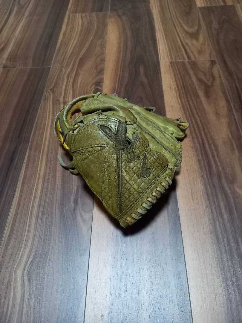 ミズノプロ　硬式オーダーグローブ　投手用