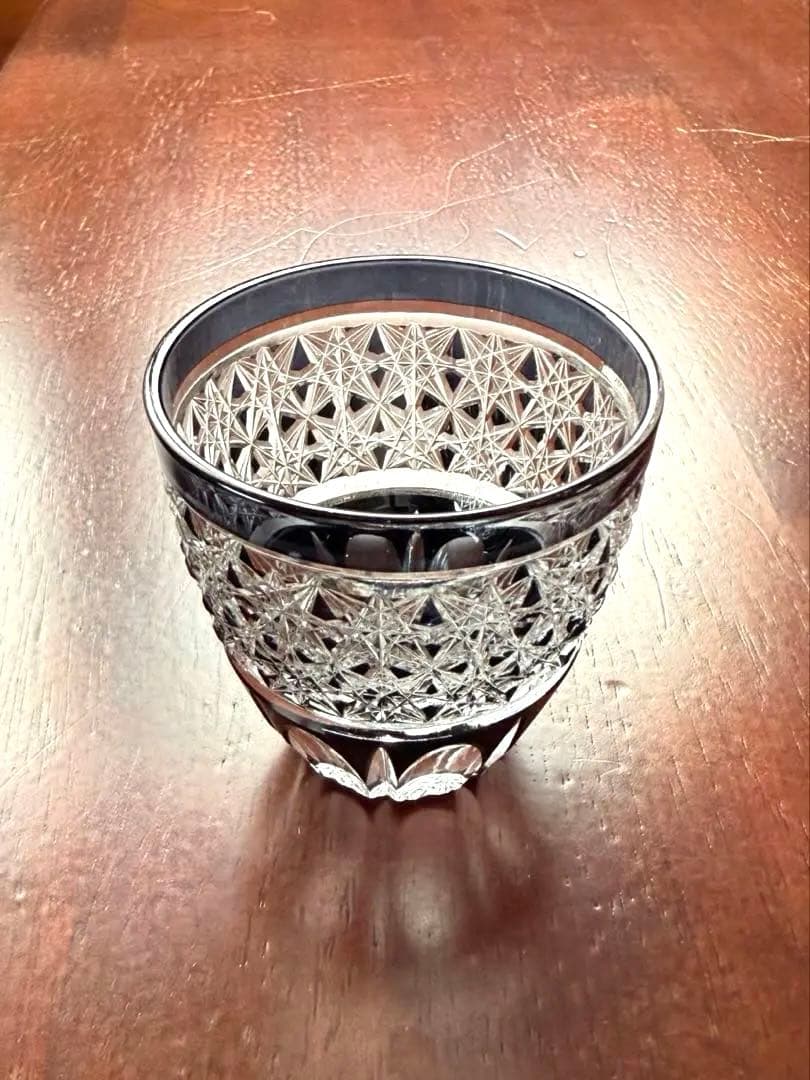 黒切子　ぐい呑