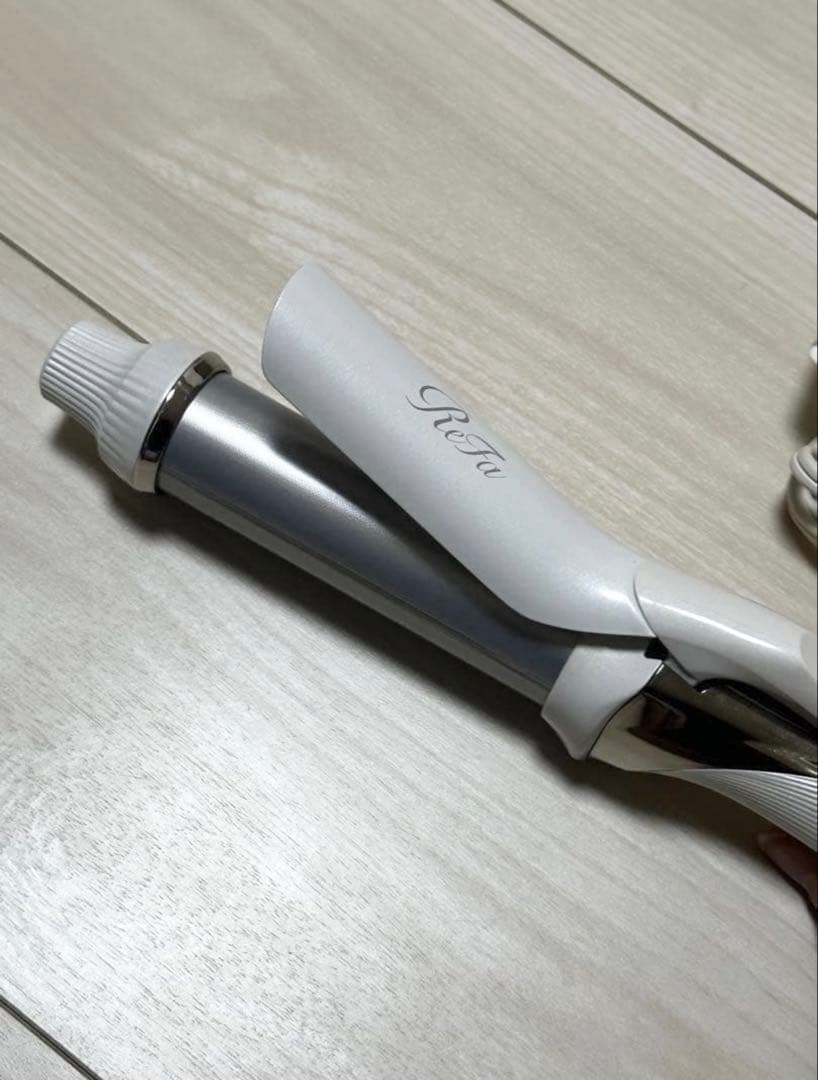 リファ　ビューテックカールアイロン32mm 美品箱付き