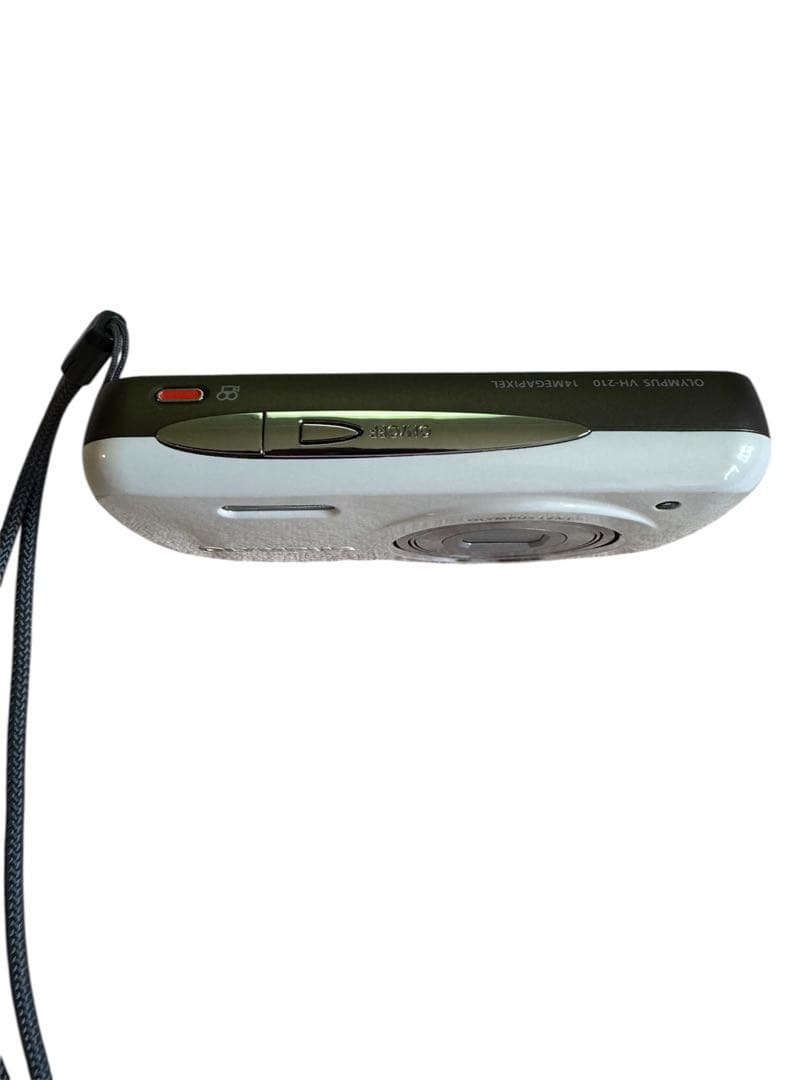 ぺ*こ様 OLYMPUS VH-210 コンパクトデジタルカメラ