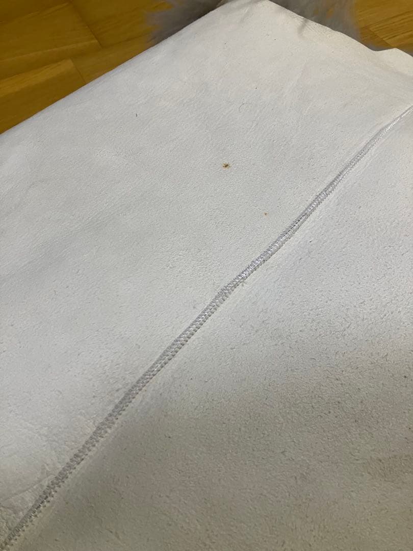 美品！ムートンラグ187×68cm