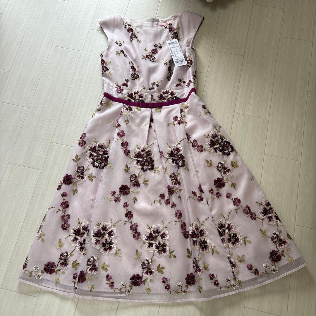 本日のみお値下げ　タグ付新品トッカPANSYドレス0 ワンピース定価75900円