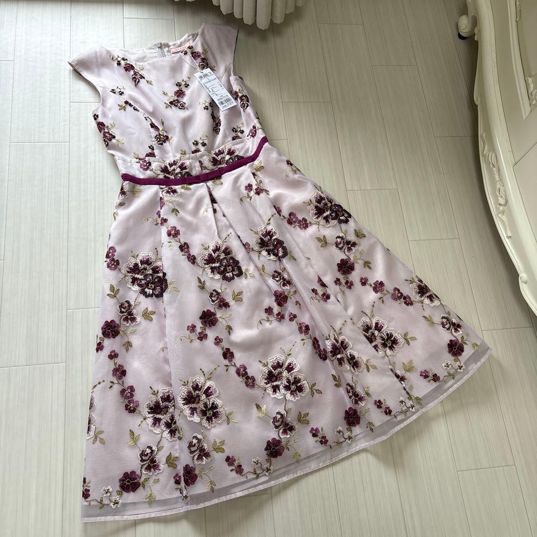 本日のみお値下げ　タグ付新品トッカPANSYドレス0 ワンピース定価75900円