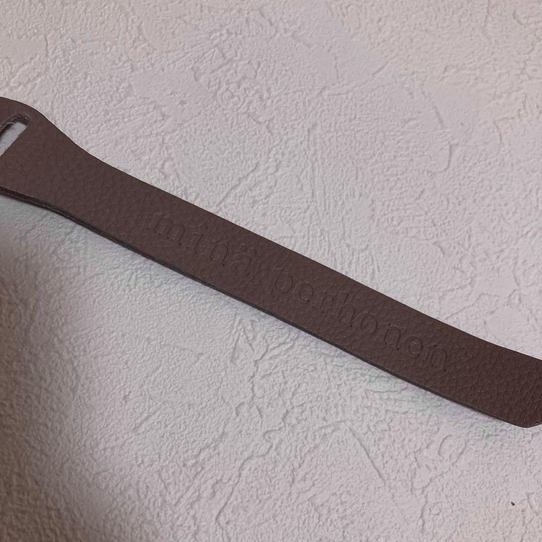 【美品】ミナペルホネン　cross レザー　ベルト　グレー