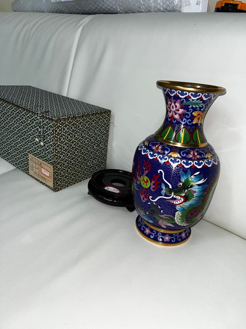 中国製　七宝焼花瓶 龍、鳳凰　台付き　中古品