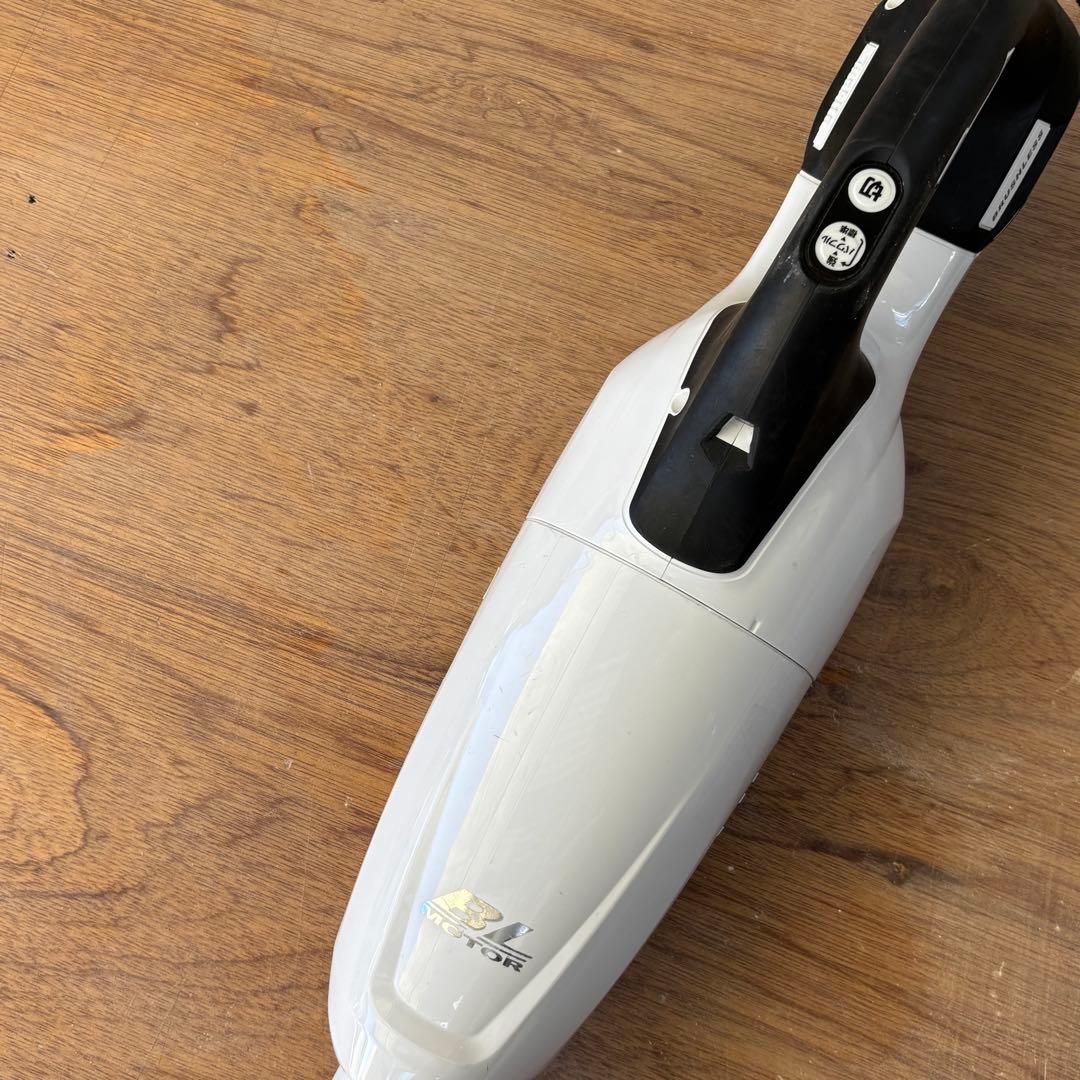 Makita 18v 充電式クリーナー CL281FD