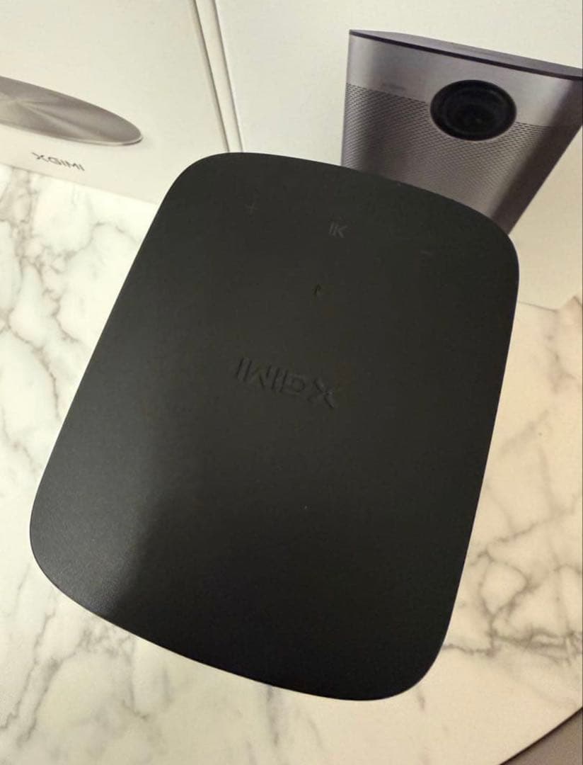 XGIMI Halo+ モバイルプロジェクター 本体 純正スタンド付き