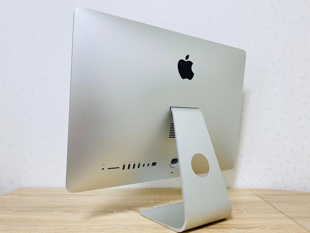 iMac 21インチ SSD512GB Office搭載 Windows11