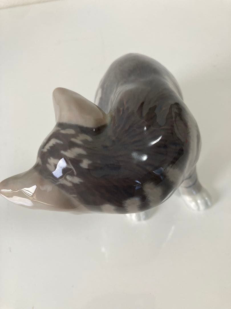   フギュリン　猫　ネコ ねこ　大きめ