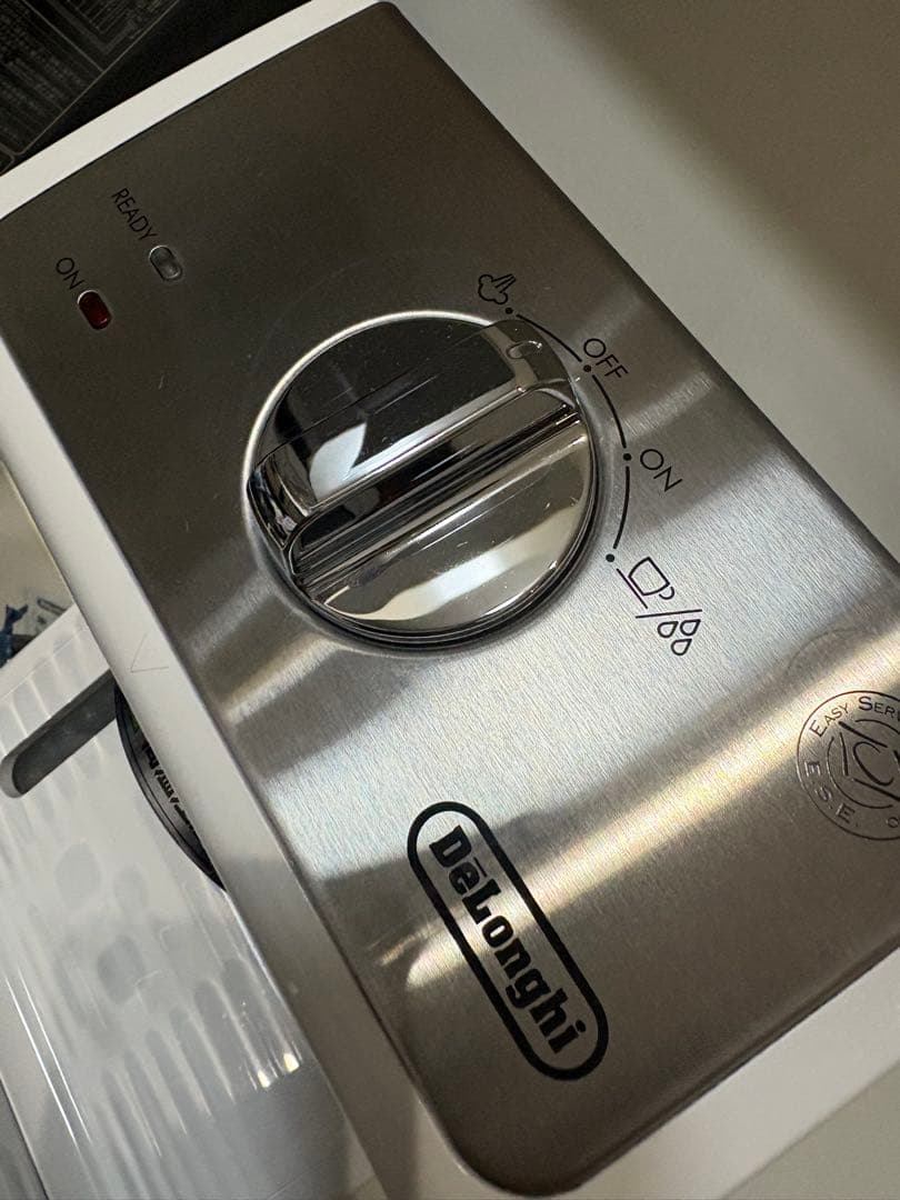 DeLonghi エスプレッソマシン　ECP3220J