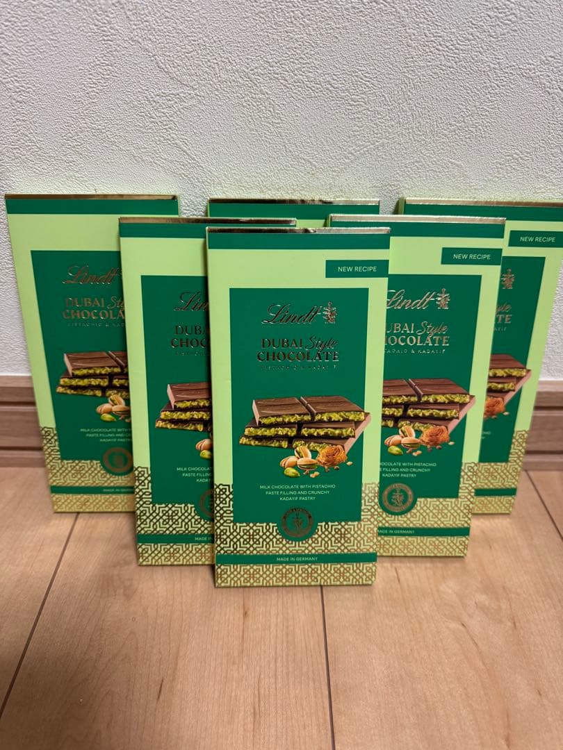 最終値下げ❗️早い者勝ち❗️売り切りセール❗️リンツ ドバイスタイルチョコ 6枚❗️