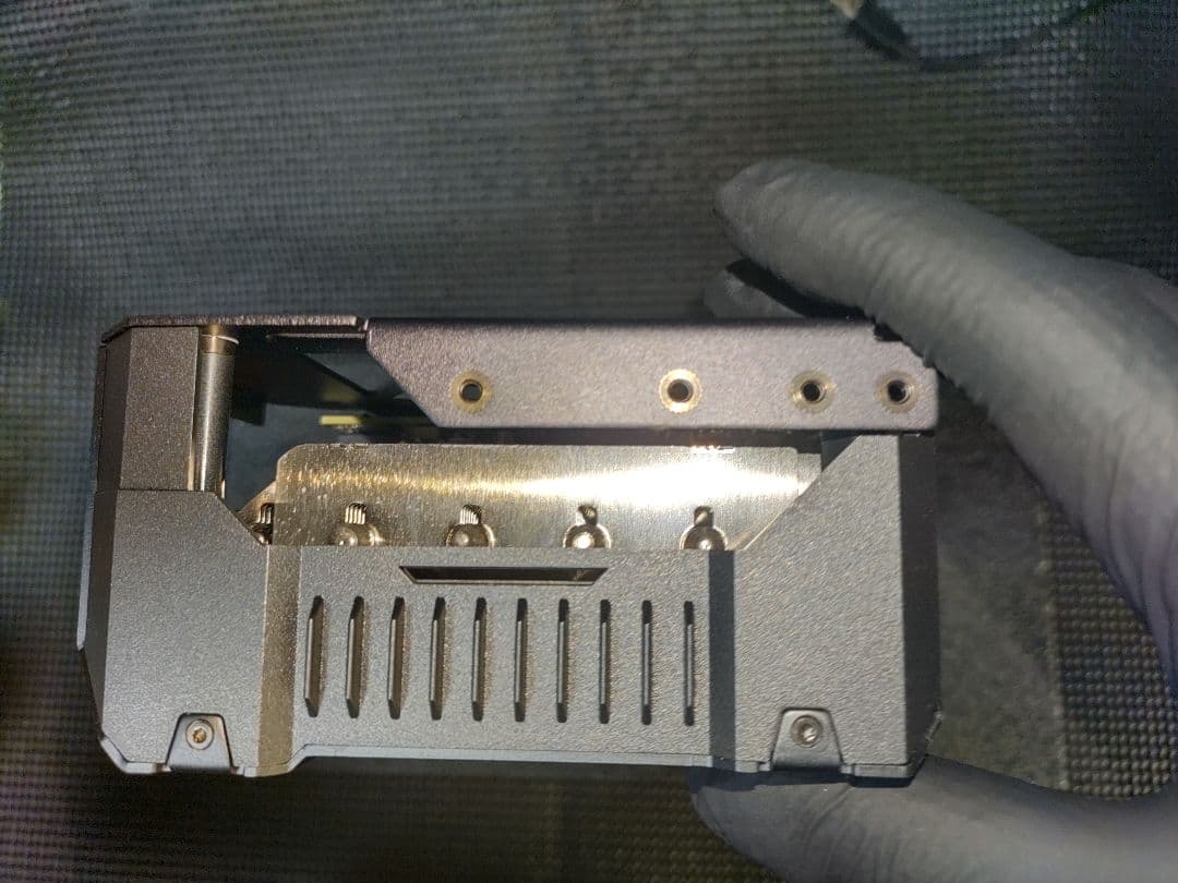 グラフィックボード・グラボ・ビデオカード ASUS GEFORCE TUF-RTX4070-O12G-GAMING