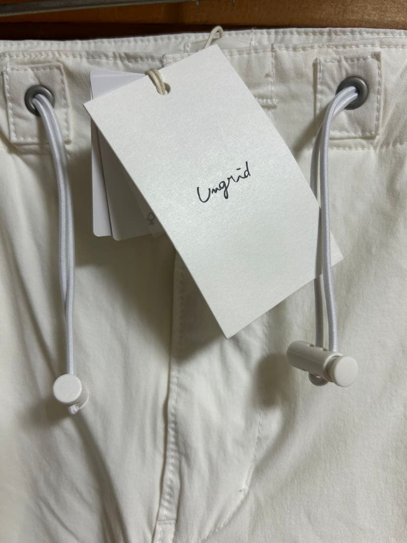 UNGRID／アングリッド ナイロン混ミリタリーカーゴパンツ(タグ付き試着のみ)