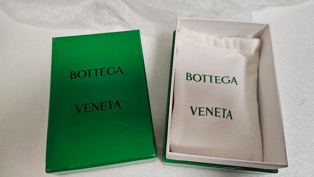 新品・未使用　ボッデガヴェネタ　キーケース　ケース　カードケース付