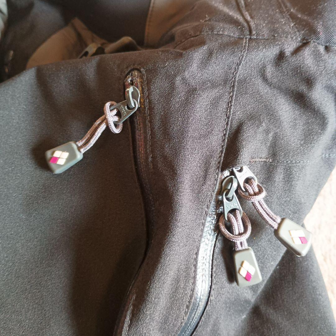 モンベル　スキーパンツ黒　レディースMサイズ　インシュレイテッドパンツ