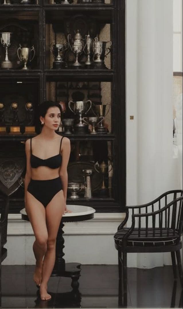 SISANDI アンダーワイヤーブラ I ミッドナイトブラック