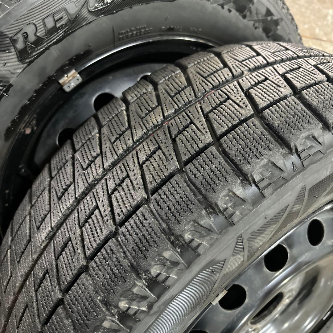 スタッドレス　15インチ　195/65/R15 鉄チンホイール　ブリヂストン
