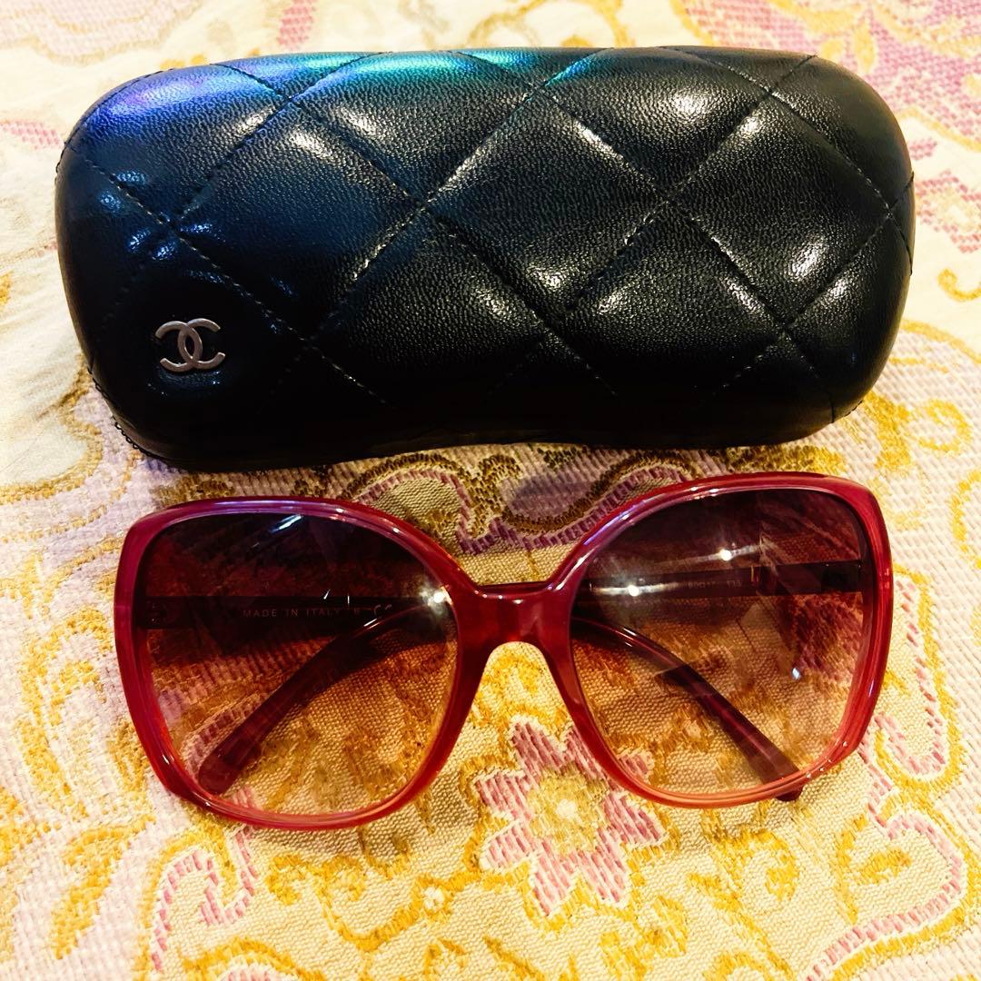 CHANELマトラッセ ココマーク サングラス 5204-A