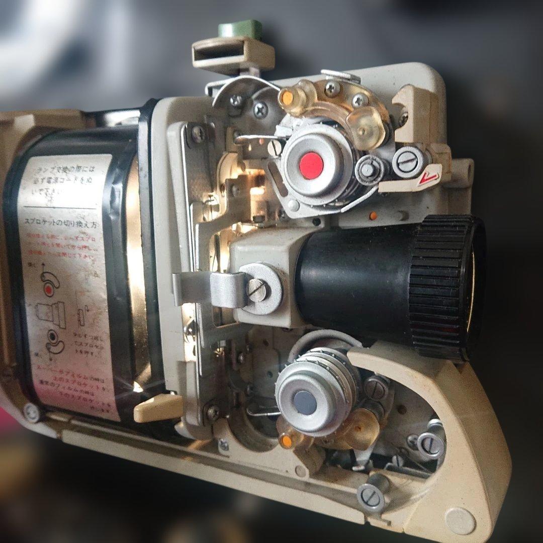 昭和希少製品、ELMO P.F.F. 映写機 ホワイト/ブラック箱付通電稼働ok