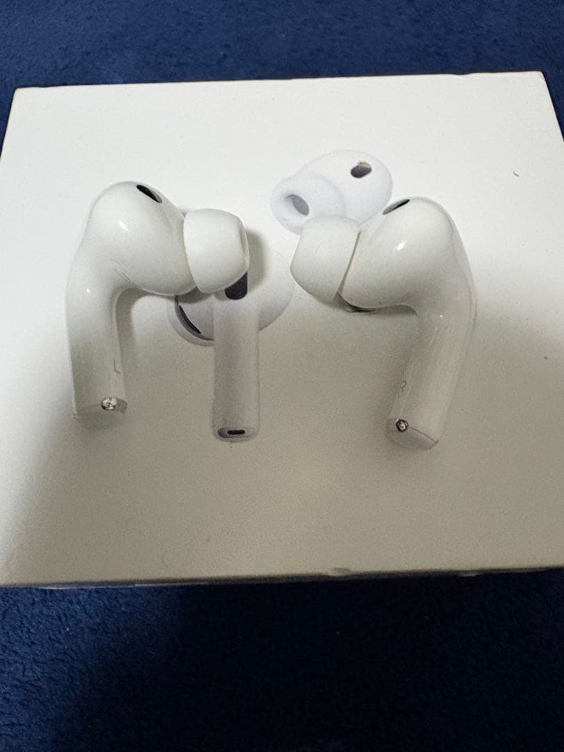 AirPods Pro 3 本体 ホワイト 充電ケース付き ※西日本の方のみ